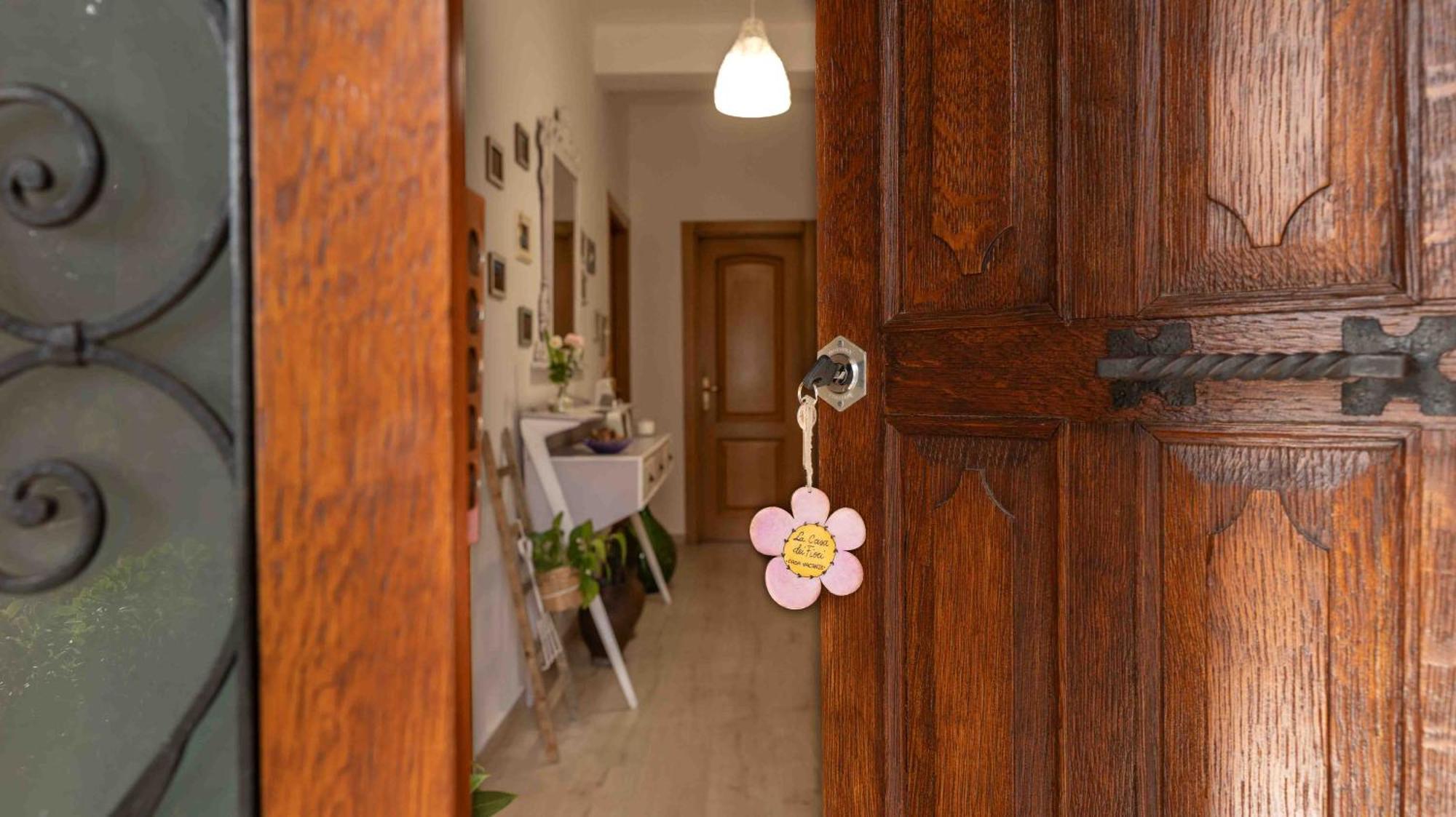 Villa La Casa Dei Fiori Asís Exterior foto